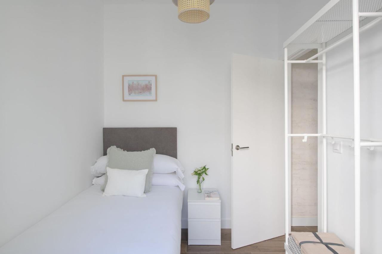 Hommyhome Teodosio เซบีญา ภายนอก รูปภาพ